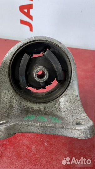 Подушка АКПП Nissan Cefiro A33 2.0 AT 1998—2003