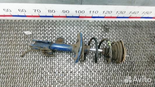 Стойка передняя правая toyota RAV 4 ZSA3 (AML10N50