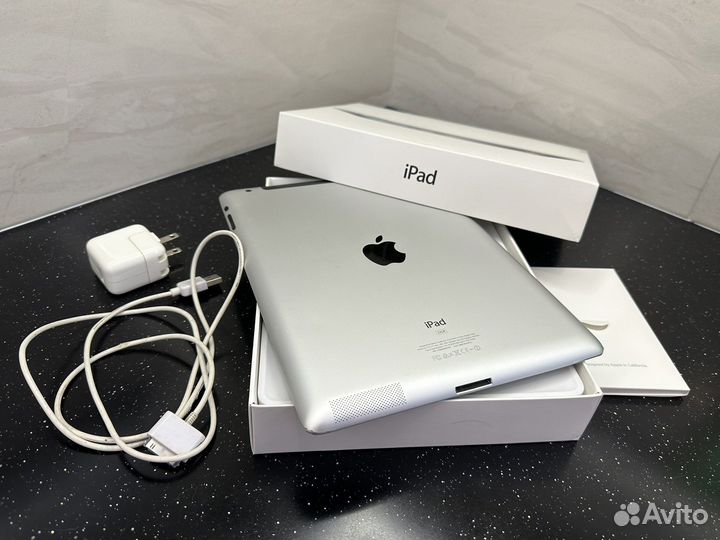 iPad 2 Wi-Fi 3G, 32 гб