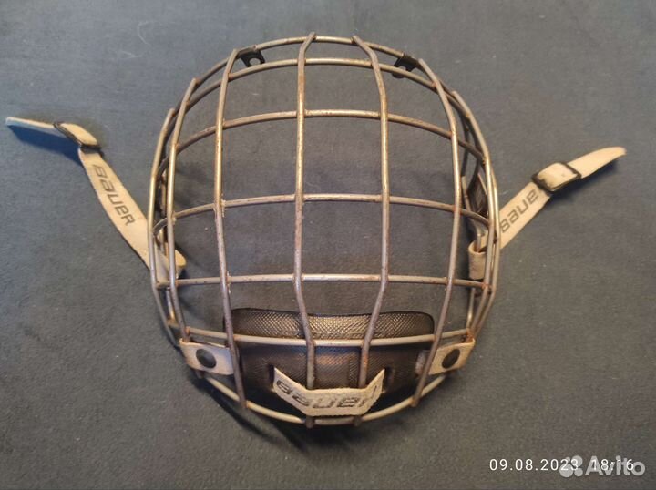 Шлем хоккейный