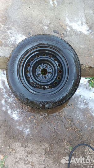 R16 Yokohama Advan A054 215/70, PCD 5x114.3 DIA 67.1