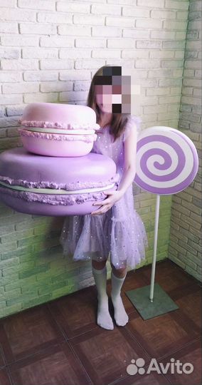 Сладости из пенопласта большие