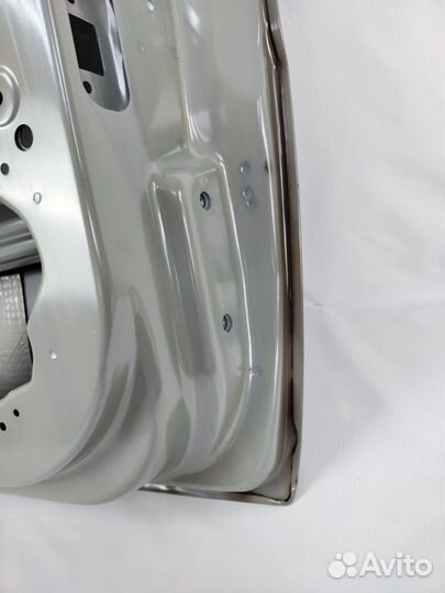 Дверь передняя левая Веста