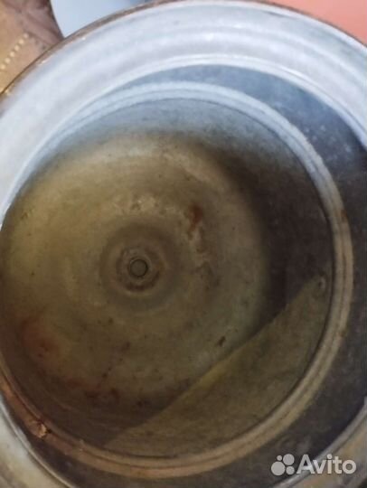 Огромный старинный рукомойник с тазом