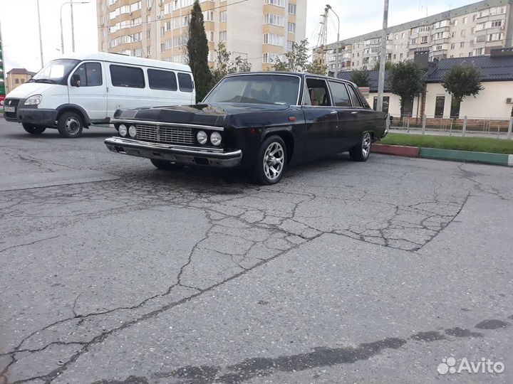 Радиатор на Чайку газ 14. Есть еще запчасти