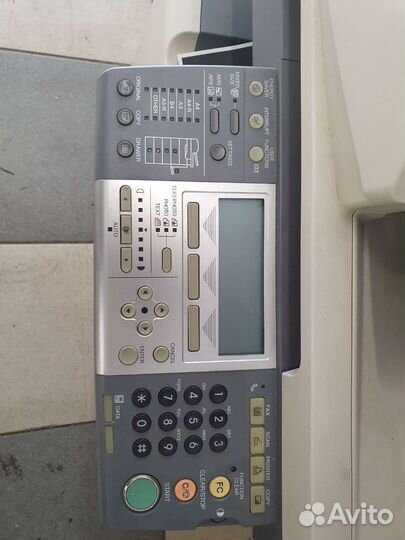Огромный мощный мфу a3 a4 toshiba