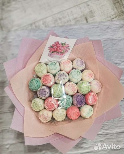 Шоколадные розы, пионы, тюльпаны