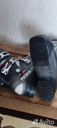 Горнолыжные ботинки
