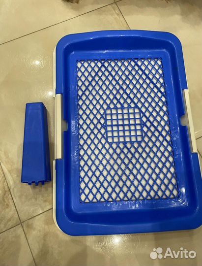 Лоток для собак со столбиком