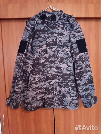 Форма синий пиксель