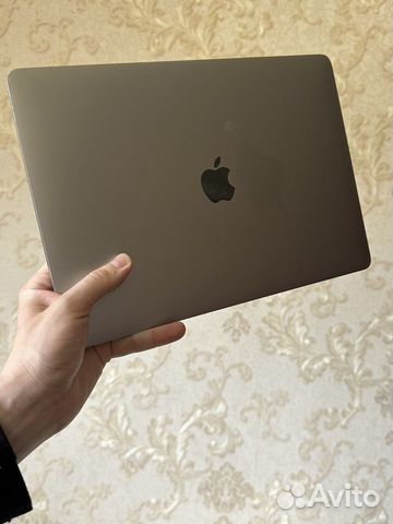 Macbook Air 13 Retina 2018 (Отличный)