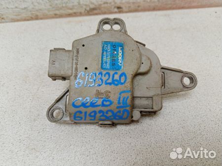 Моторчик заслонки печки