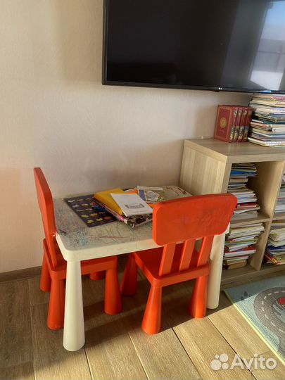 Детский стол и стул IKEA