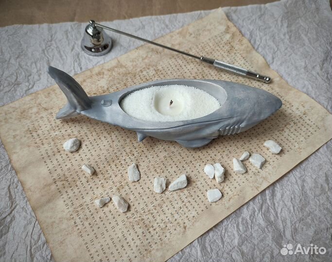 Свеча Акула