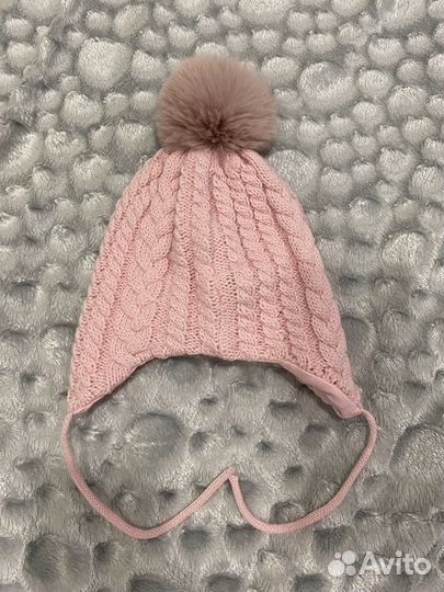 Шапочки для девочки 42-44 оГ
