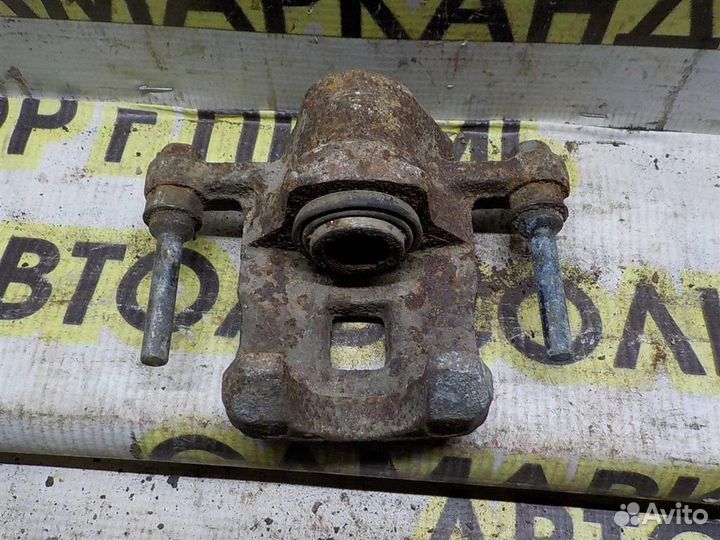 Суппорт задний правый Hyundai Tucson (JM) 2004-20