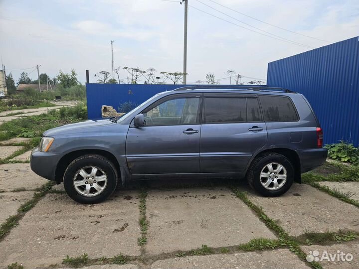 Toyota Highlander 2.4 AT, 2002, 320 000 км