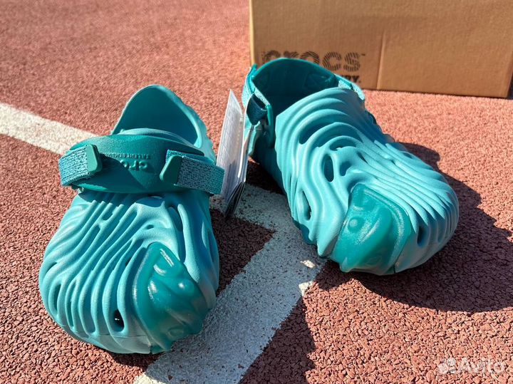 Crocs шлепки женские в голубом цвете, размер 35-40