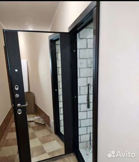 Дверь входная