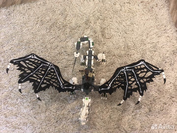 Лего дракой