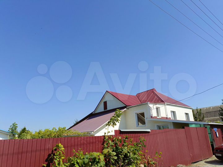 Коттедж 138 м² на участке 15 сот.