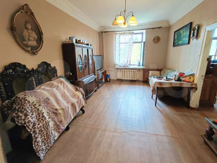 4-к. квартира, 100 м², 4/5 эт.