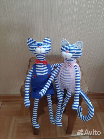 Подарочки. Текстильные котики. Символ 2023 года