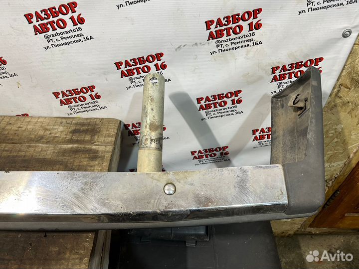 Задний бампер Ваз 2107