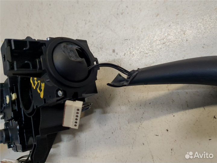 Переключатель поворотов и дворников Volkswagen Tou