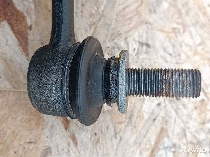 Стойка стабилизатора Toyota Land Cruiser 200 FR