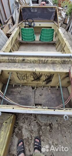 Продаю лодку Крым