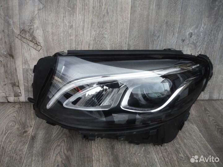 Фара левая (№33) Mercedes GLC X253 2018