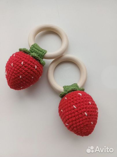 Вязаные погремушки