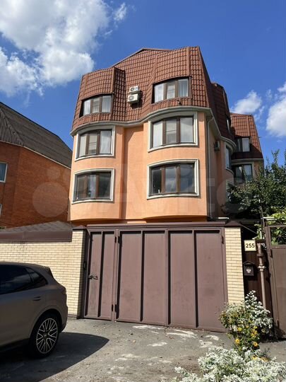 5-к. квартира, 197 м², 2/4 эт.