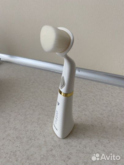 Ультразвуковая щетка для лица Pobling