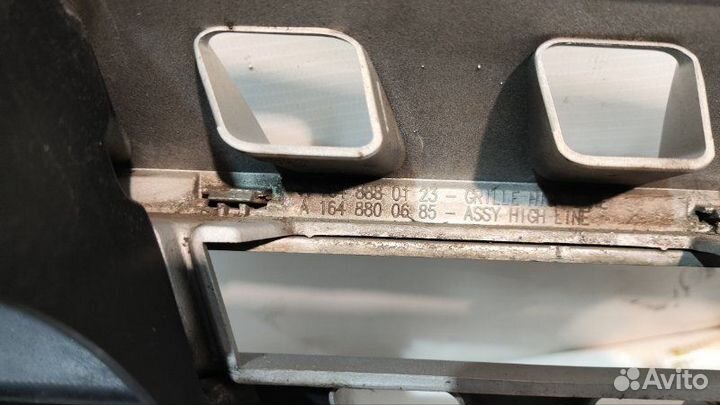 Решетка радиатора Mercedes Ml 320 W164 642.94 2007