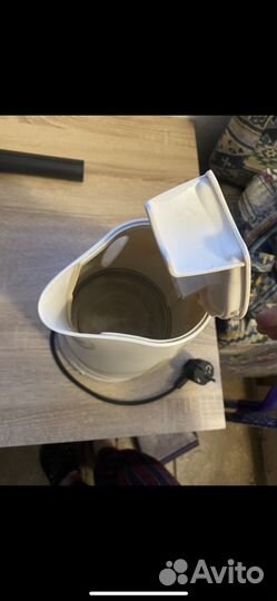 Чайник электрический Braun