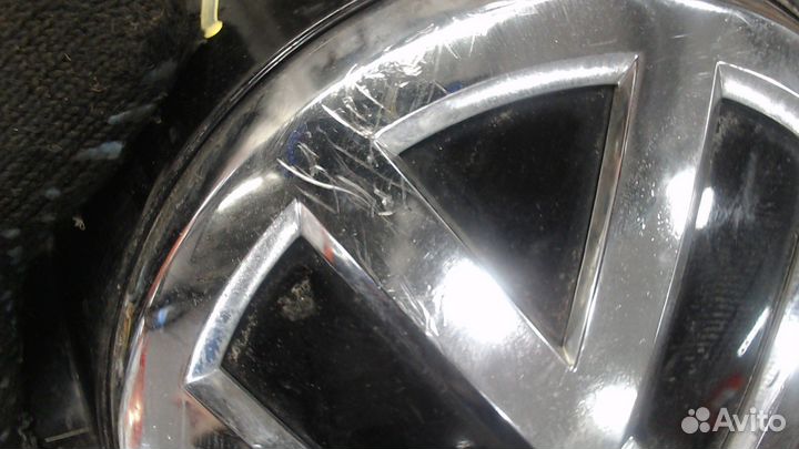 Эмблема Volkswagen Golf 7, 2017