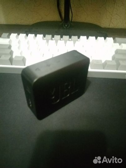 Колонка jbl go 2