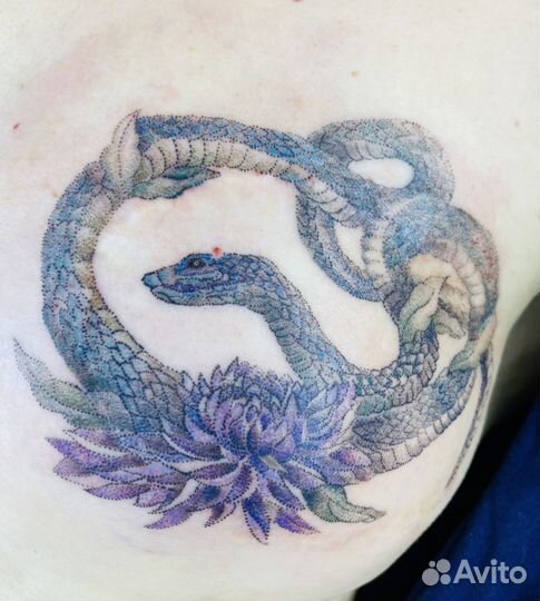 Модель на тату