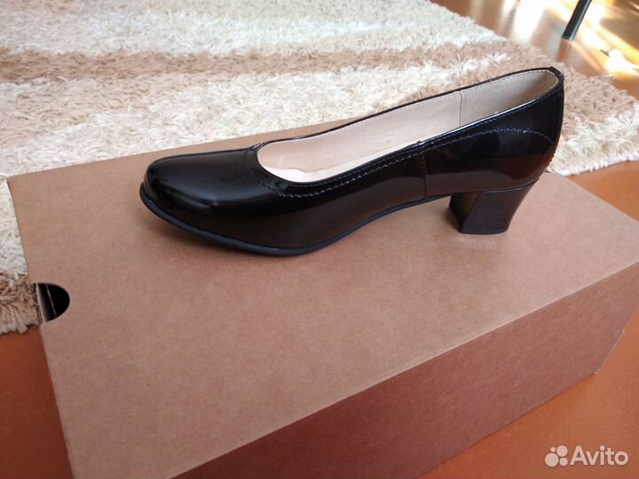 Туфли женские кожаные