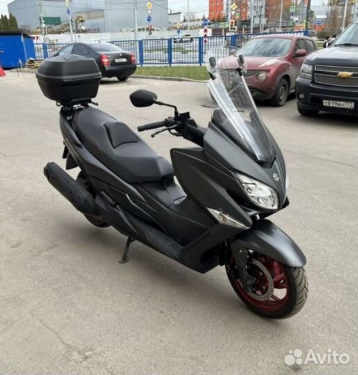 Suzuki Burgman 400. 2018 г.в