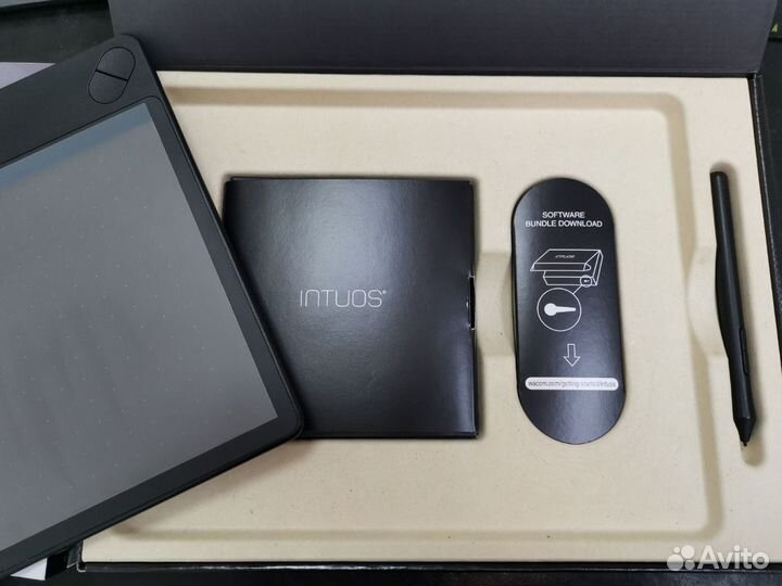 Wacom intuos 3D CTH-690/K размер Medium