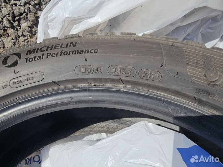 Michelin X-Ice North 4 SUV 225/55 R19