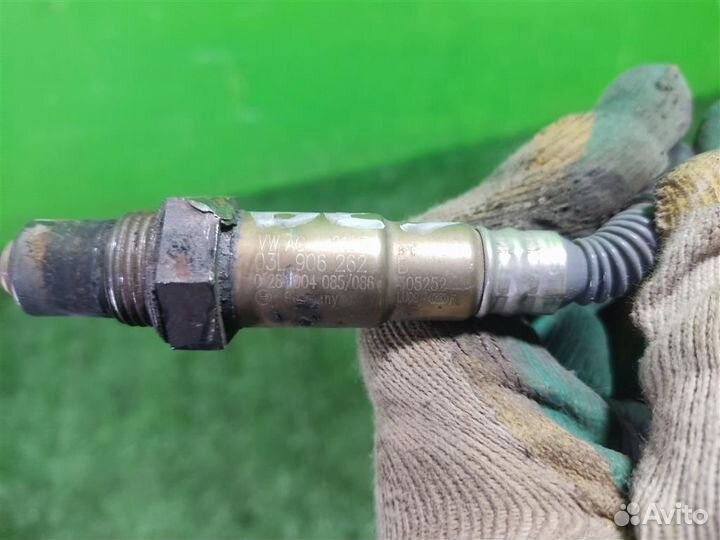 Датчик кислородный верхний volkswagen Caddy 3 2013