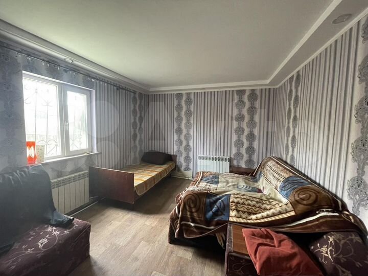 Дом 82 м² на участке 4 сот.