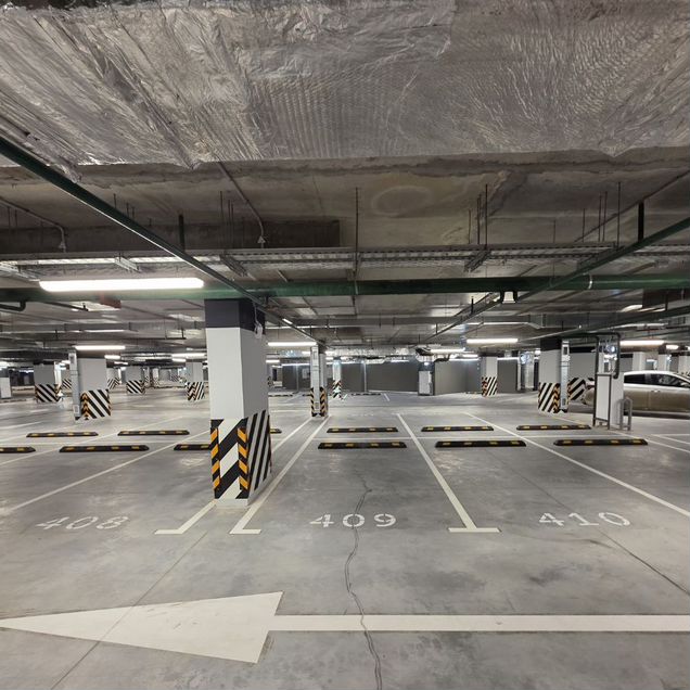Машиноместо, 13 м²