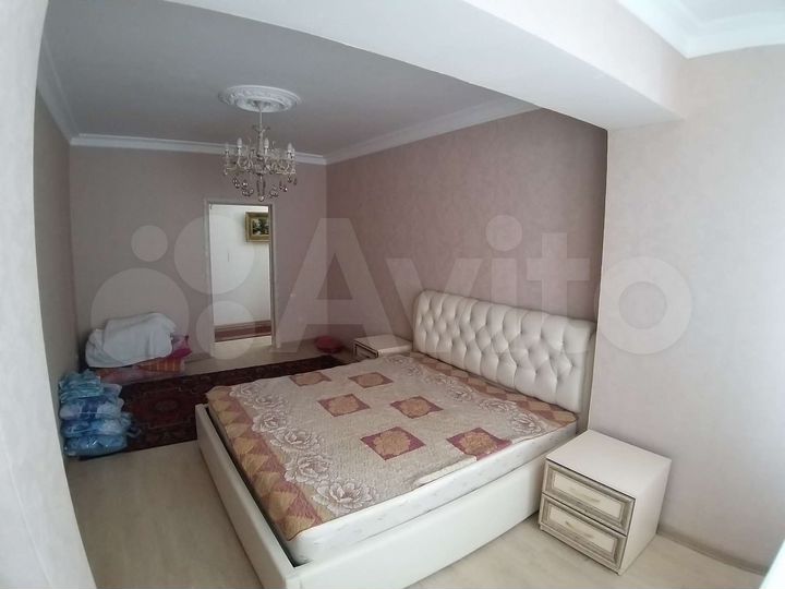 2-к. квартира, 70 м², 3/5 эт.
