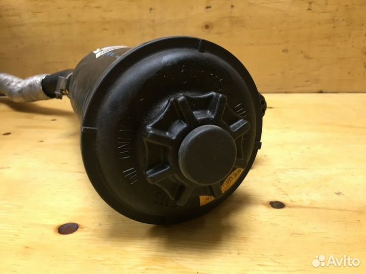 Бачок гидроусилителя Bmw 745 E65 N62B44 2004