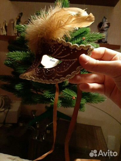 Маска карнавальная